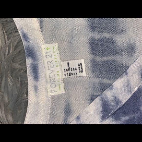 F21 romper - Picture 2 of 3